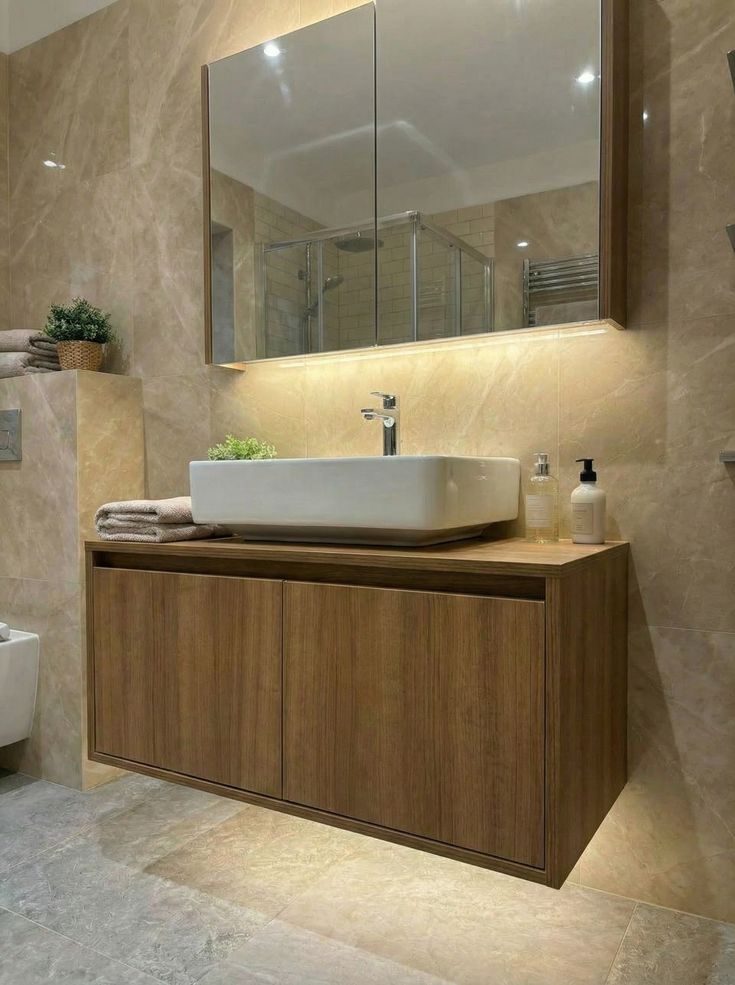 Premium banyo dolabı modeli B08